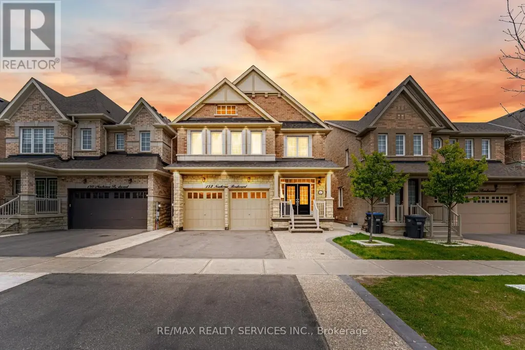 152 Newhouse Boulevard, Caledon