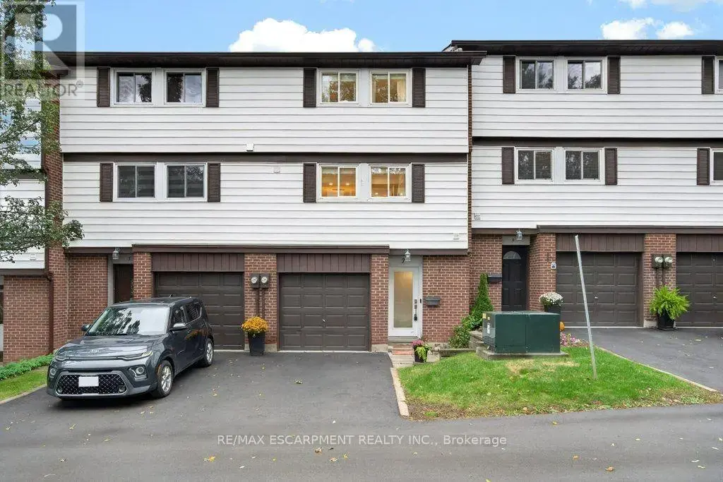 7 Briar Lane, Hamilton (Dundas)