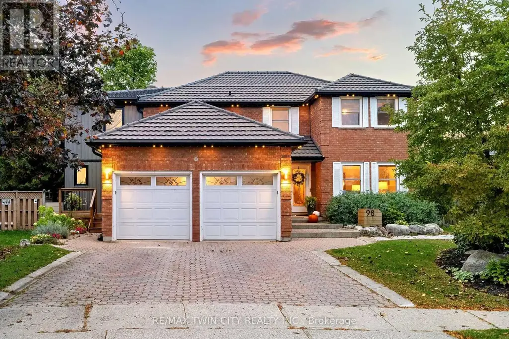 98 Wallace Drive, Cambridge