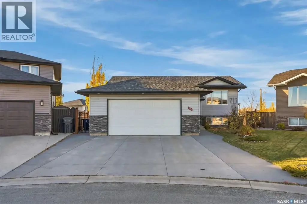 878 Cedar Terrace, Martensville