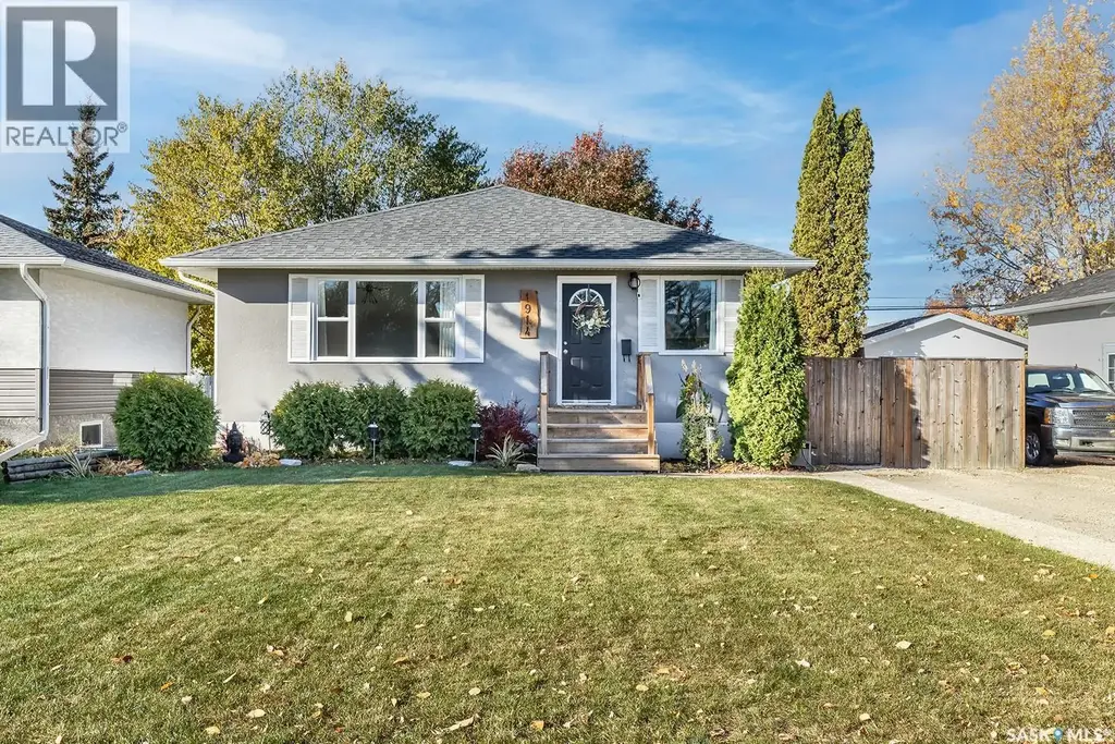 1914 Lansdowne Avenue, Saskatoon