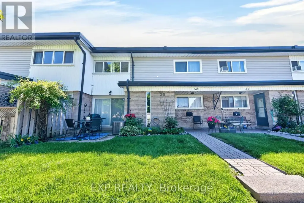 36 - 925 Bayly Street, Pickering (West Shore)