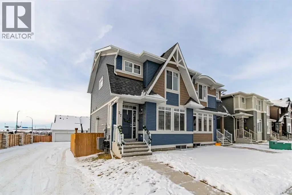27 Iris Crescent, Okotoks