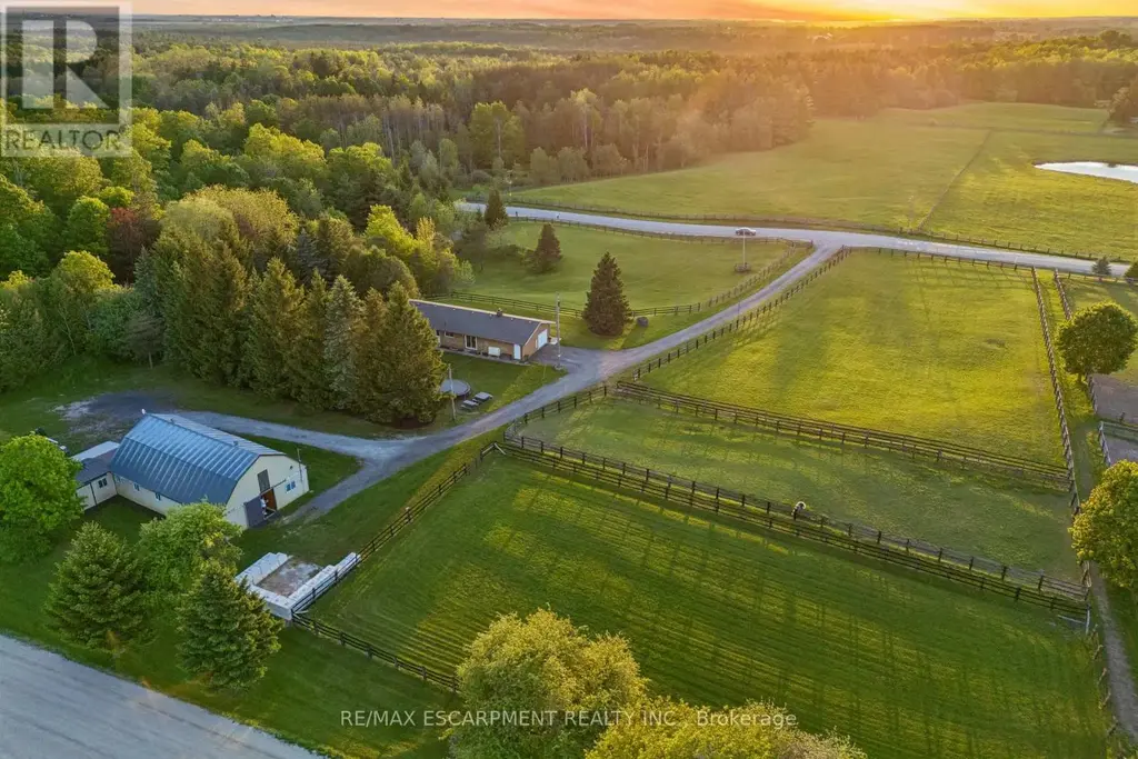1250 Arkell Road, Milton