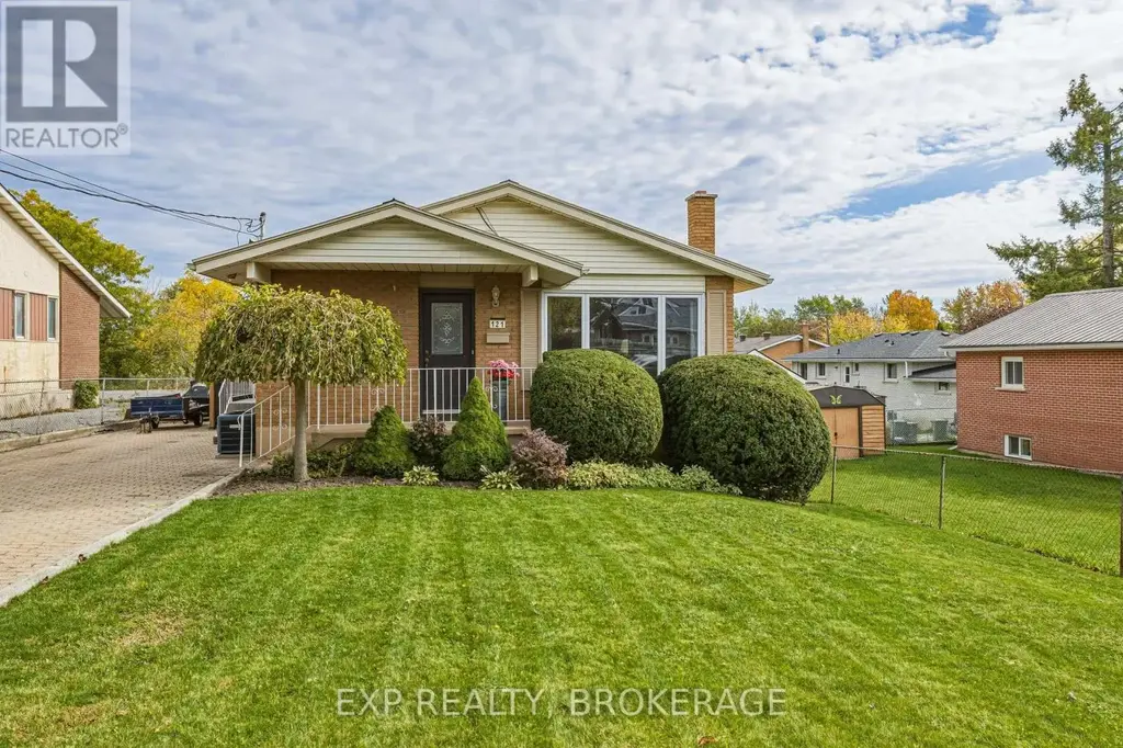 121 Butler Street E, Kingston (Rideau)
