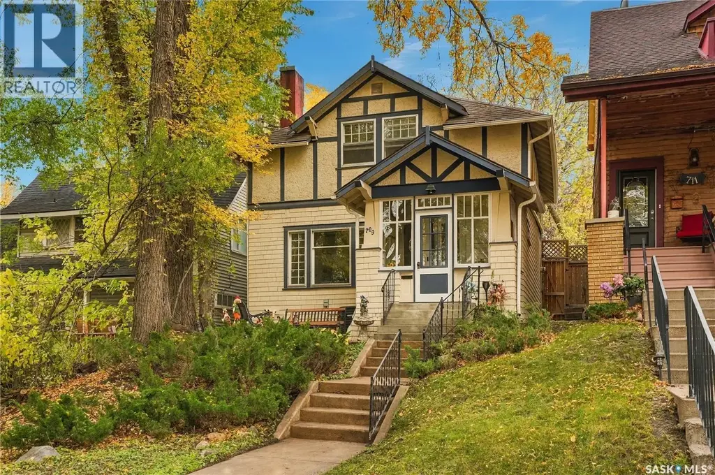 709 Mcpherson Avenue, Saskatoon