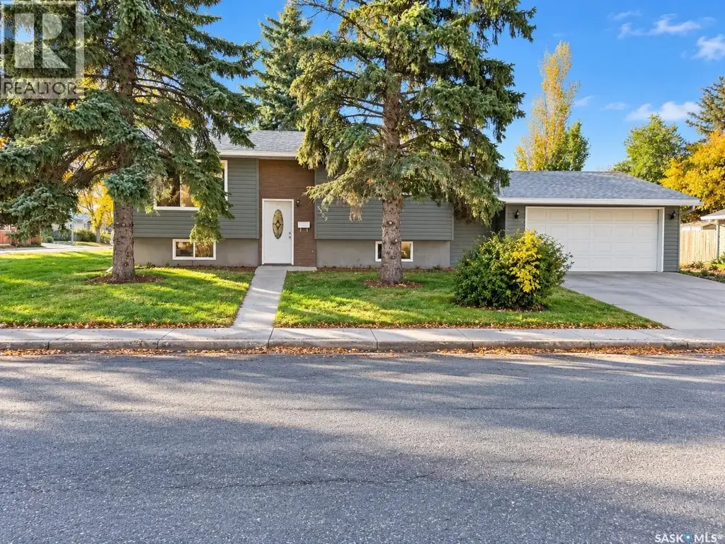 5309 2nd Avenue N, Regina