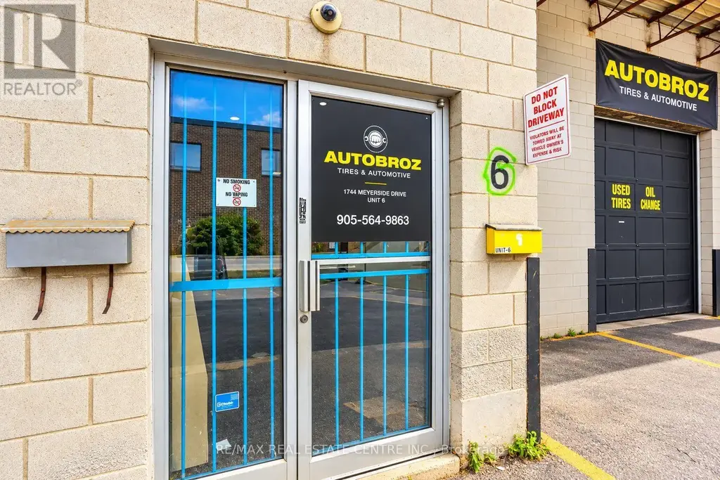 6 - 1744 Meyerside Drive, Mississauga (Northeast)