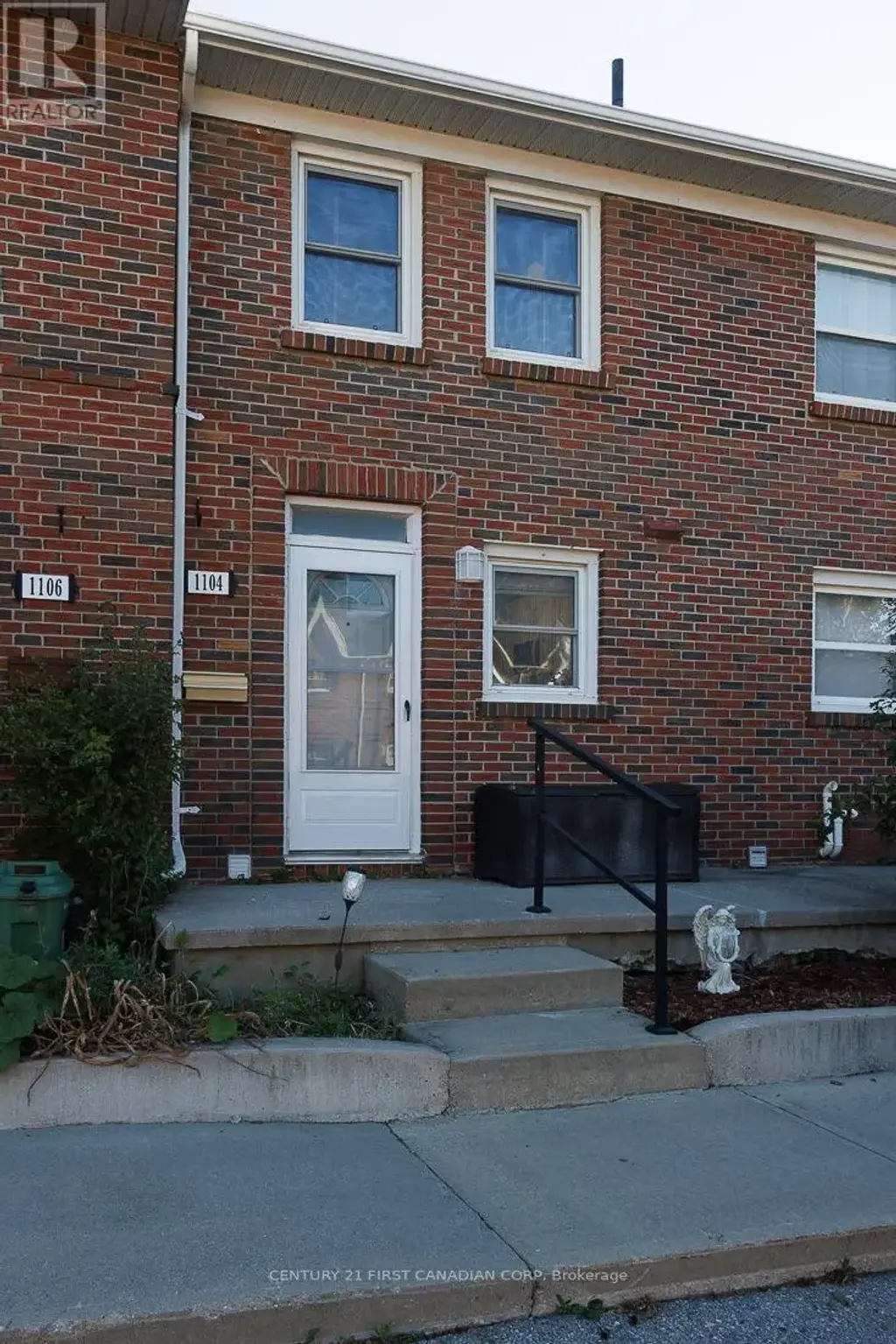 13 - 1104 Southdale Road E, London South (South S)