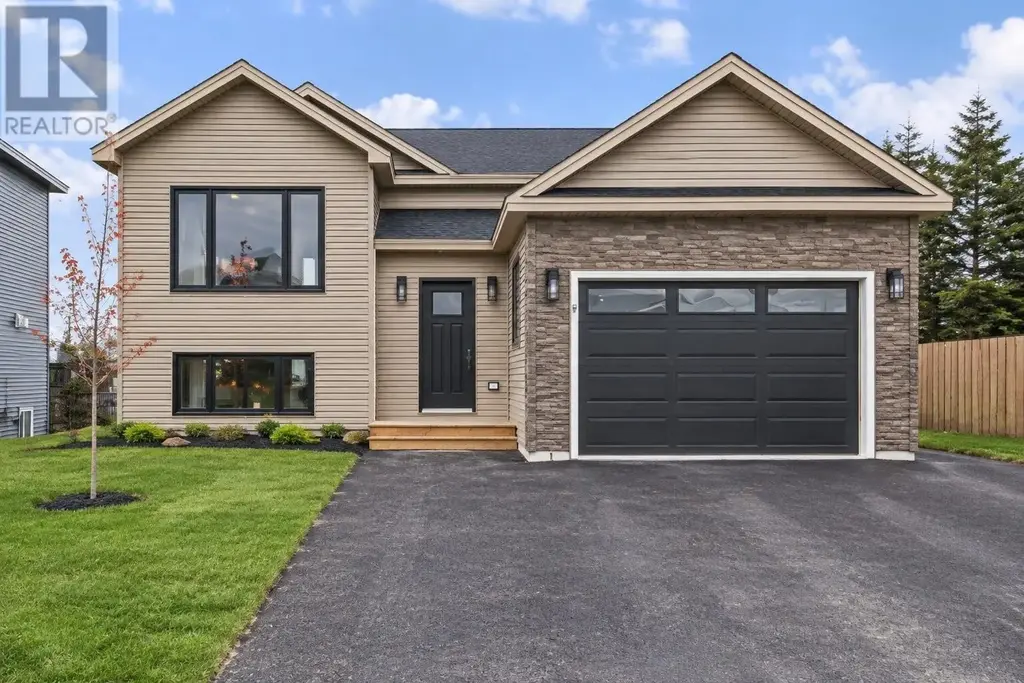 7 Prominence Place, Paradise