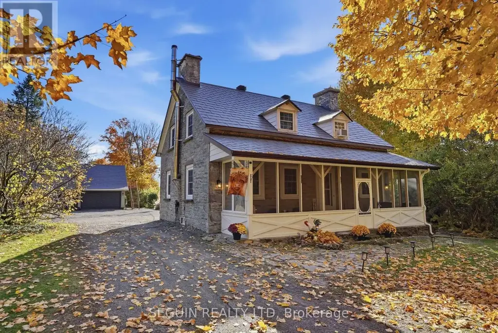 1353 Ritchance Road, Champlain