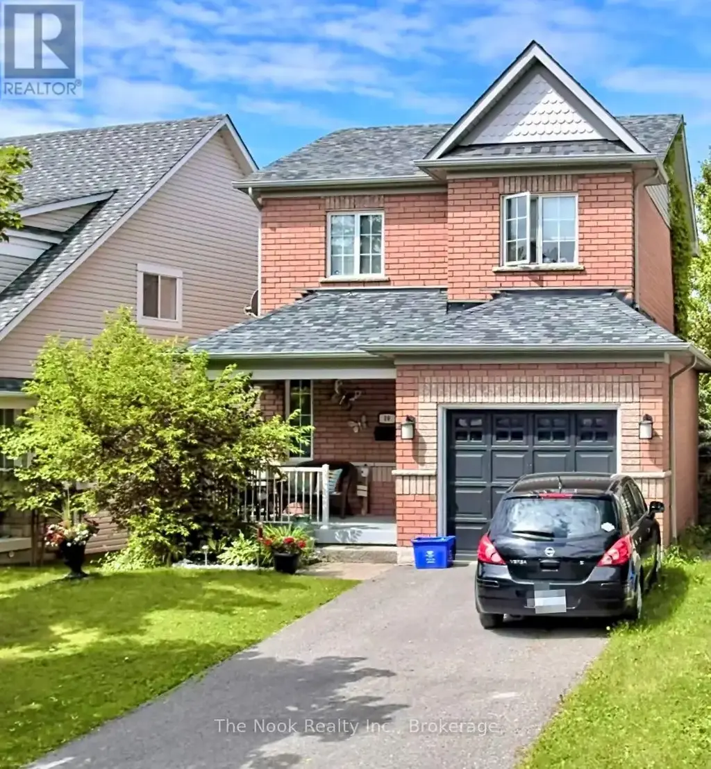 10 Melody Drive, Whitby (Brooklin)