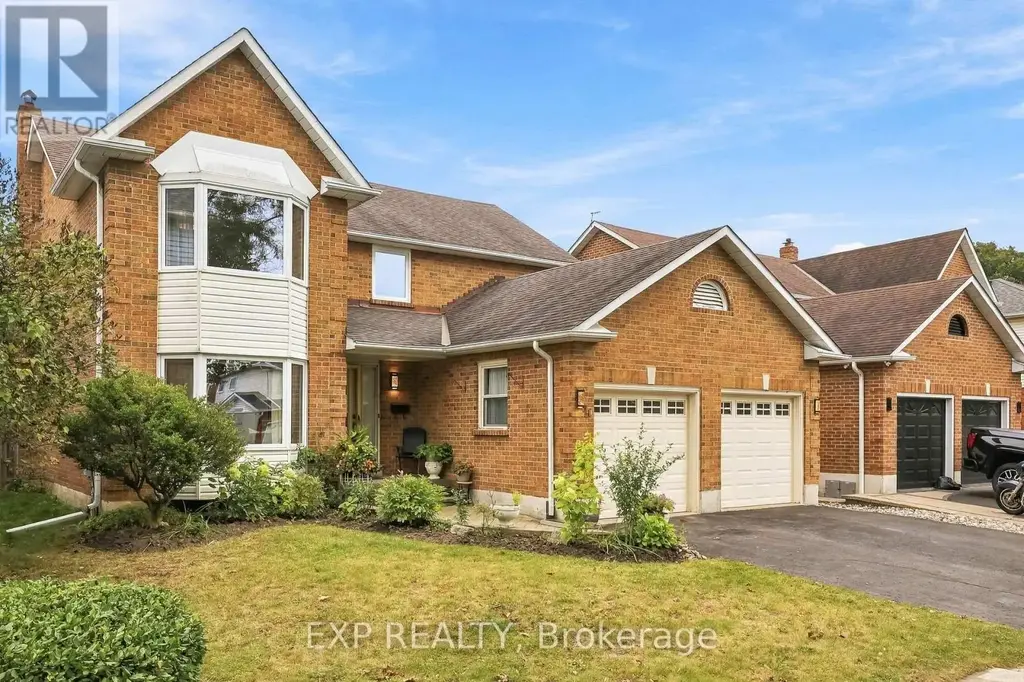 40 Orchard Park Drive, Clarington (Bowmanville)