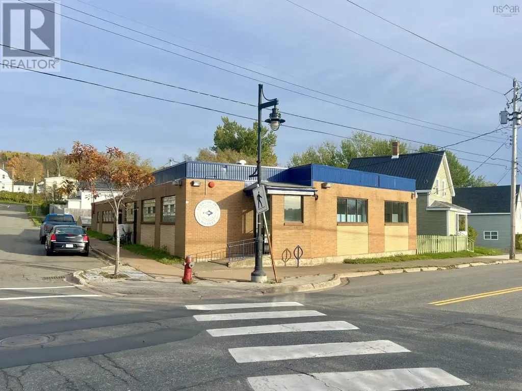 78 Main Street, Trenton
