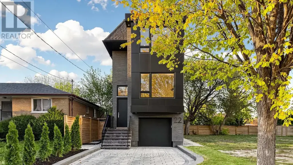 22 Verwood Avenue, Toronto (Clanton Park)