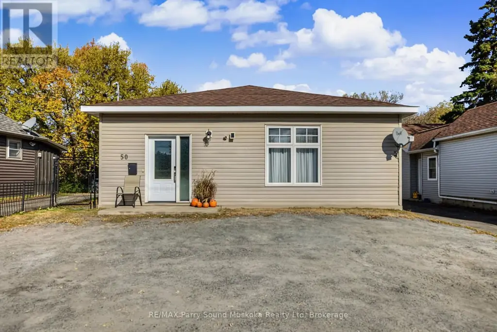 50 Bowes Street, Parry Sound