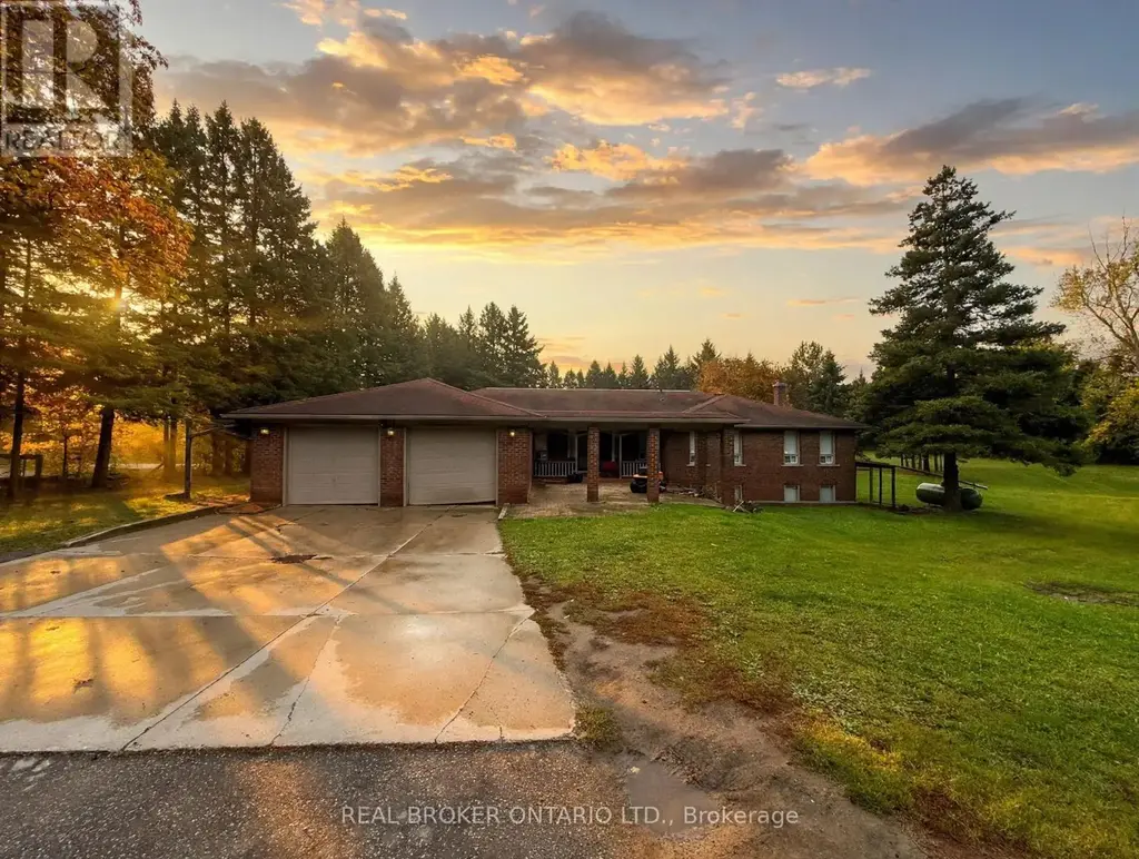 2955 16th Side Road, King