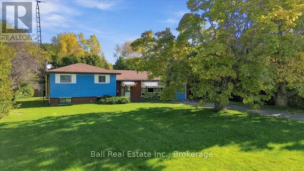 543 East Townline Road, Port Hope