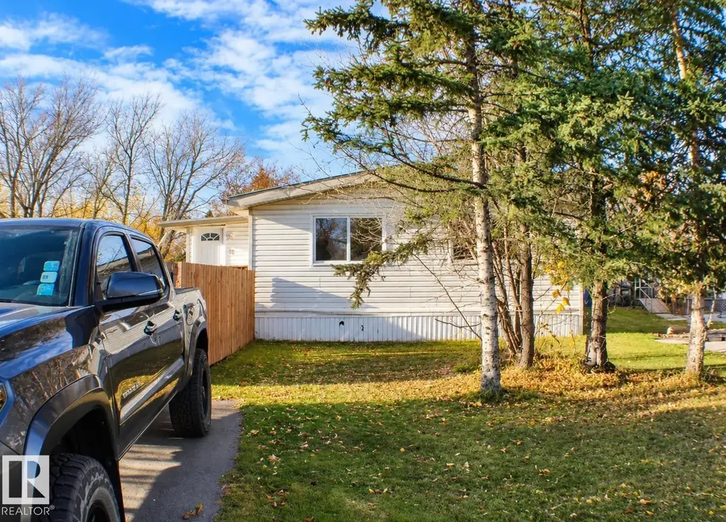 11 Willow Park Estate, Leduc