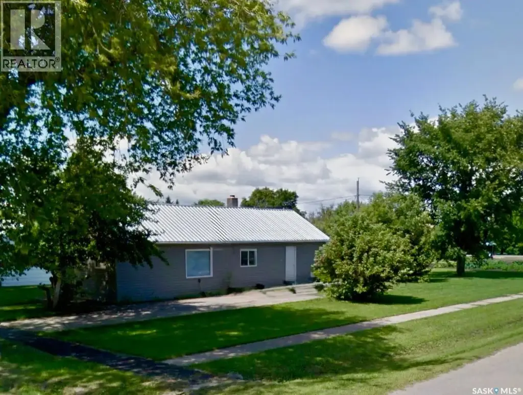 200 2nd Street N, Wakaw