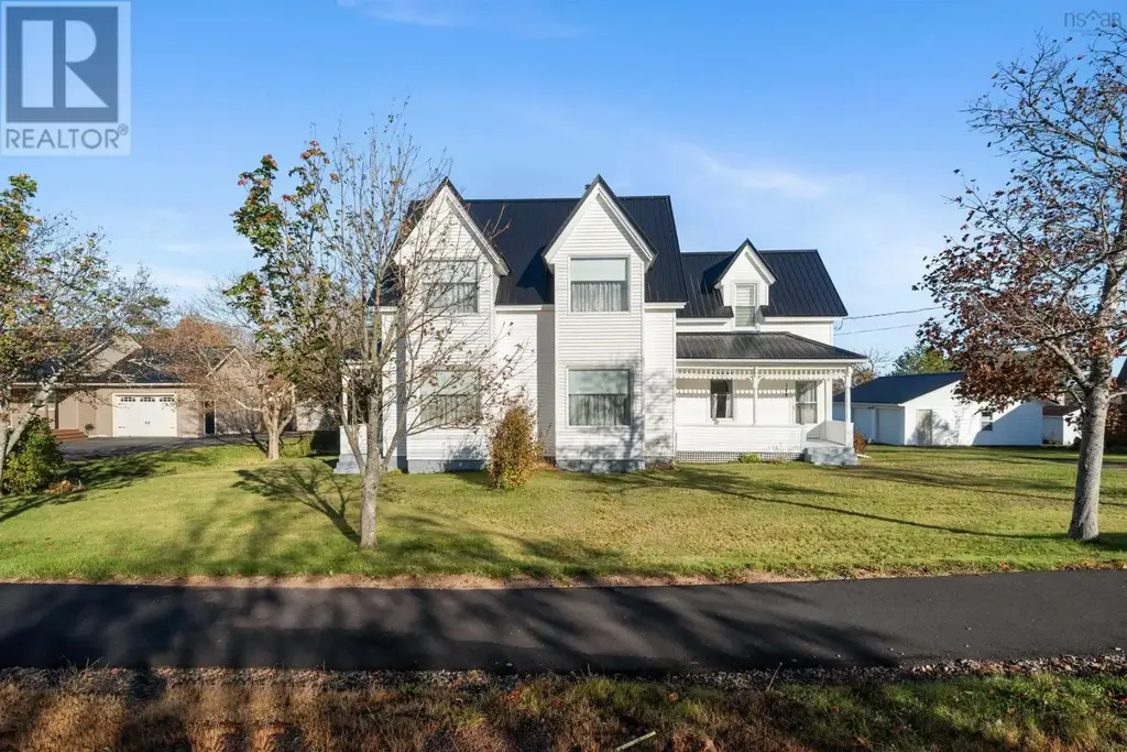 144 Main Street, Springhill