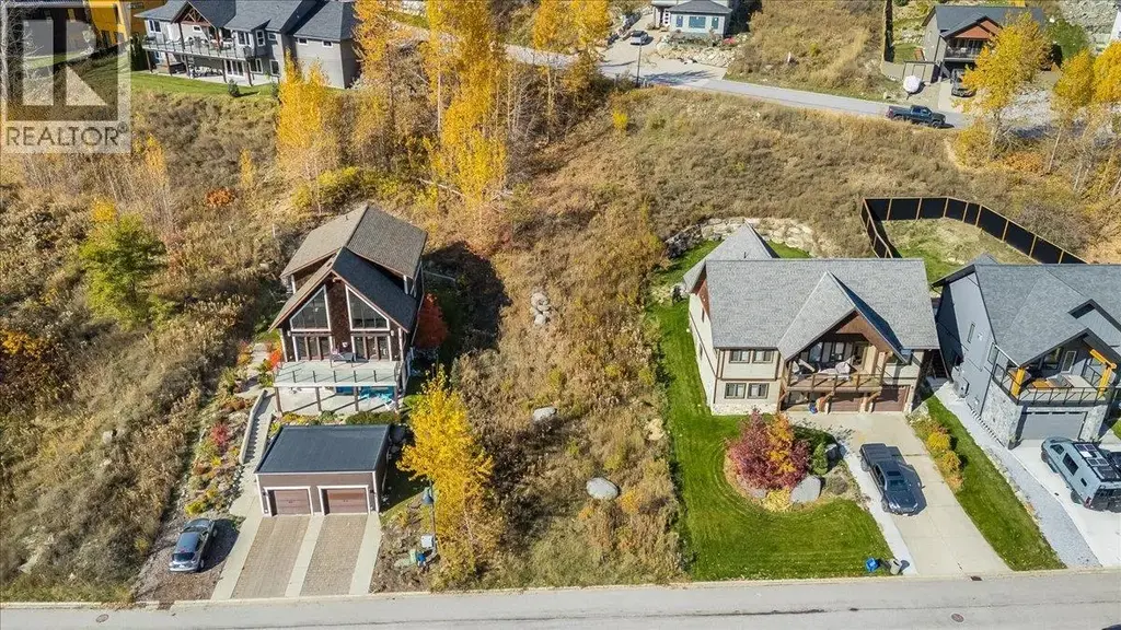 802 White Tail Drive, Rossland