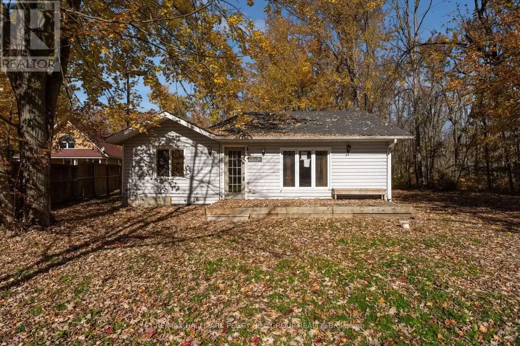 4260 Lakeview Drive, Ramara