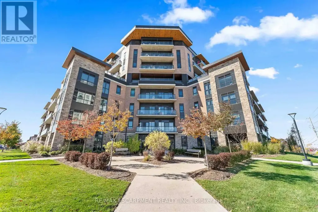 111 - 332 Gosling Gardens, Guelph (Clairfields/Hanlon Business Park)