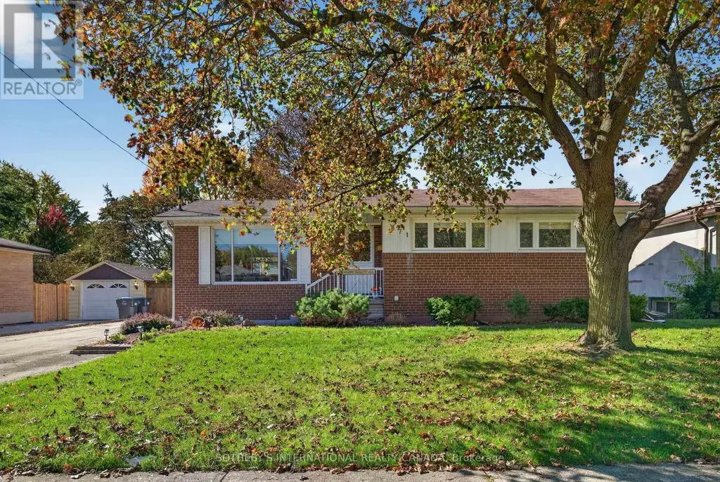 871 Mississauga Valley Boulevard, Mississauga (Cooksville)