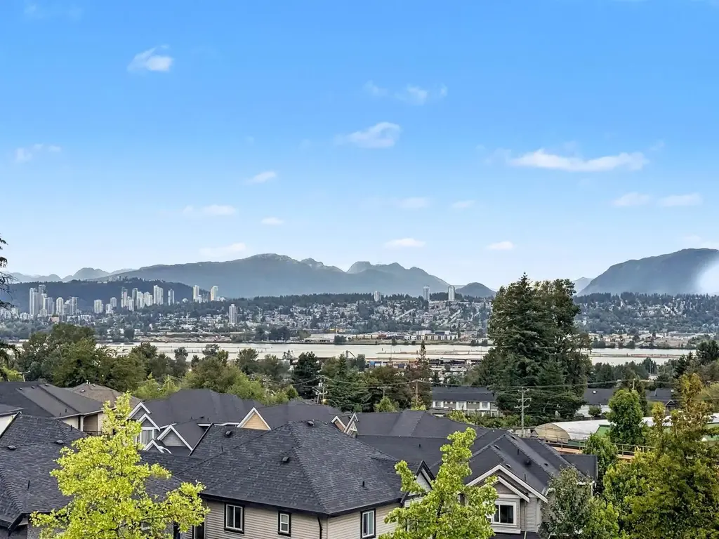 515 11077 Ravine Road, Surrey