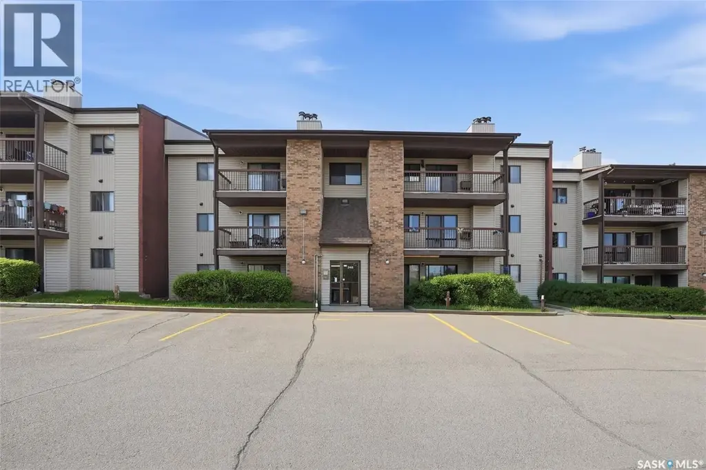 202 345 Kingsmere Boulevard, Saskatoon