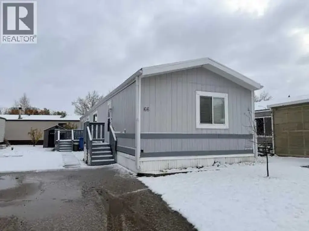 66 Parkland Acres, Lacombe