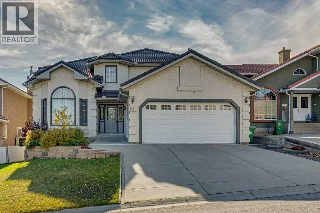 24 Signature Point Sw, Calgary