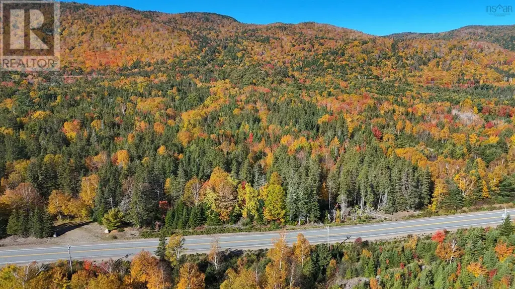 Cabot Trail, Skir Dhu