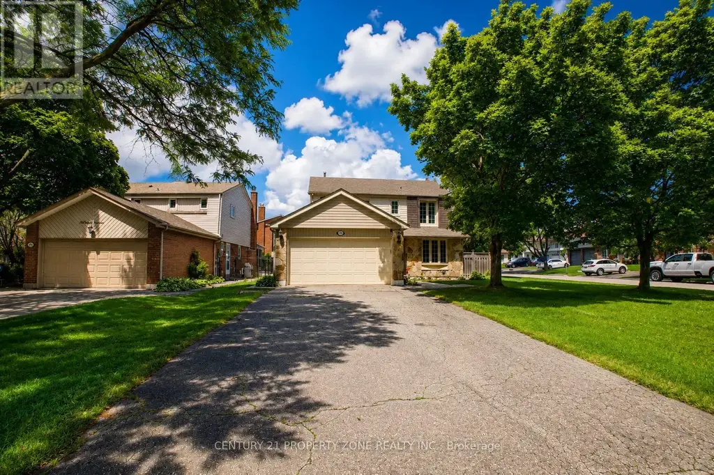 27 Madrid Crescent N, Brampton (Central Park)