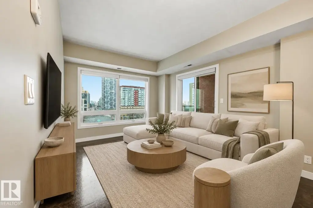 #805 10055 118 St Nw, Edmonton