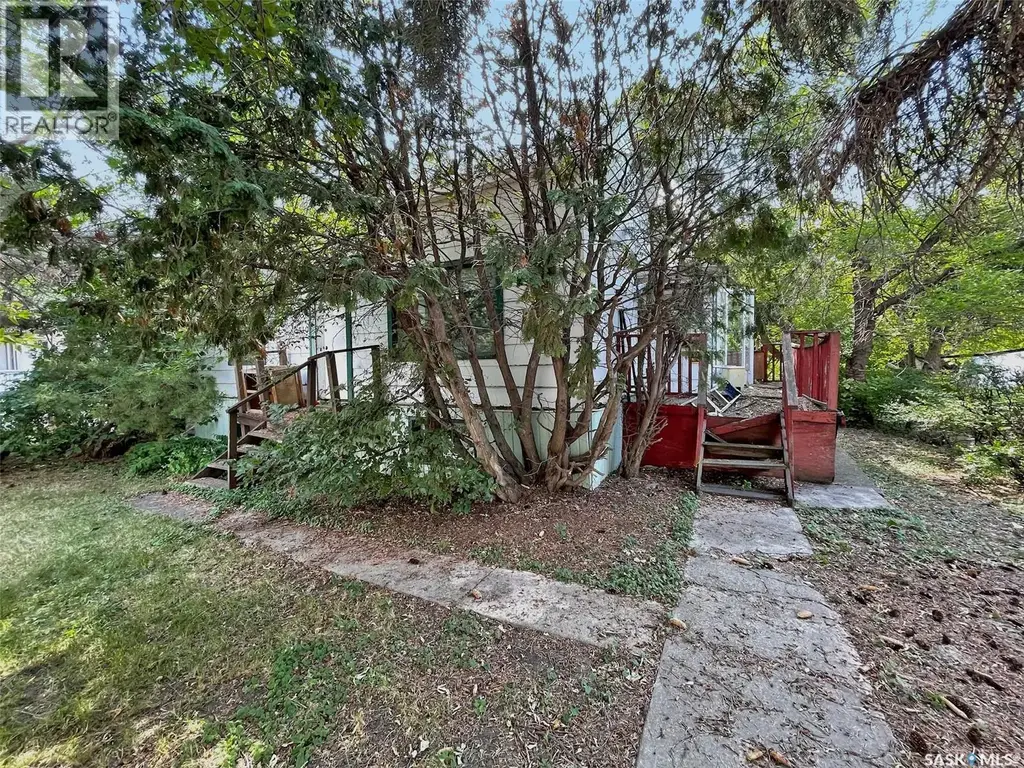 310 6th Avenue Se, Swift Current