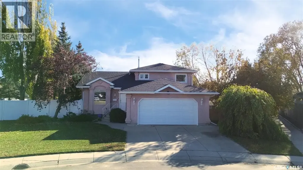 803 Swan Crescent, Saskatoon