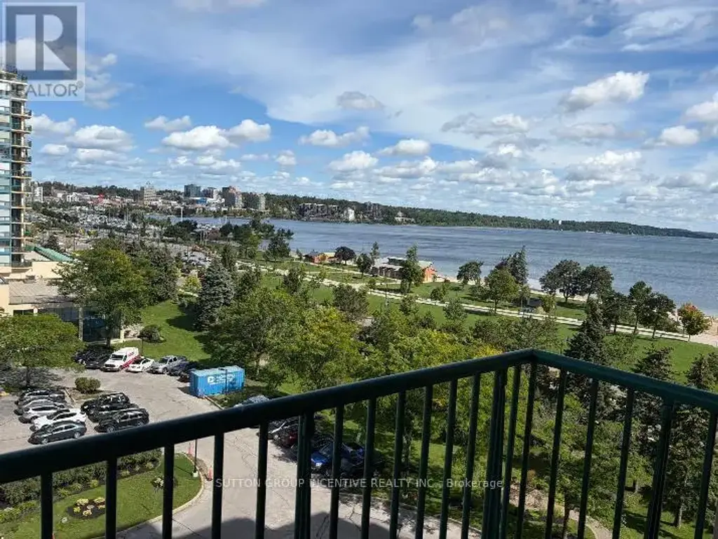 905 - 75 Ellen Street, Barrie (City Centre)