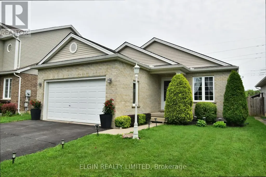 5 Havenridge Court, St. Thomas