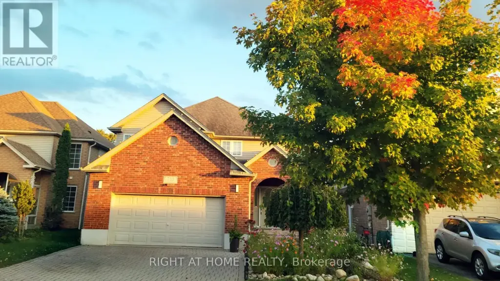 733 Chesapeake Drive, Waterloo