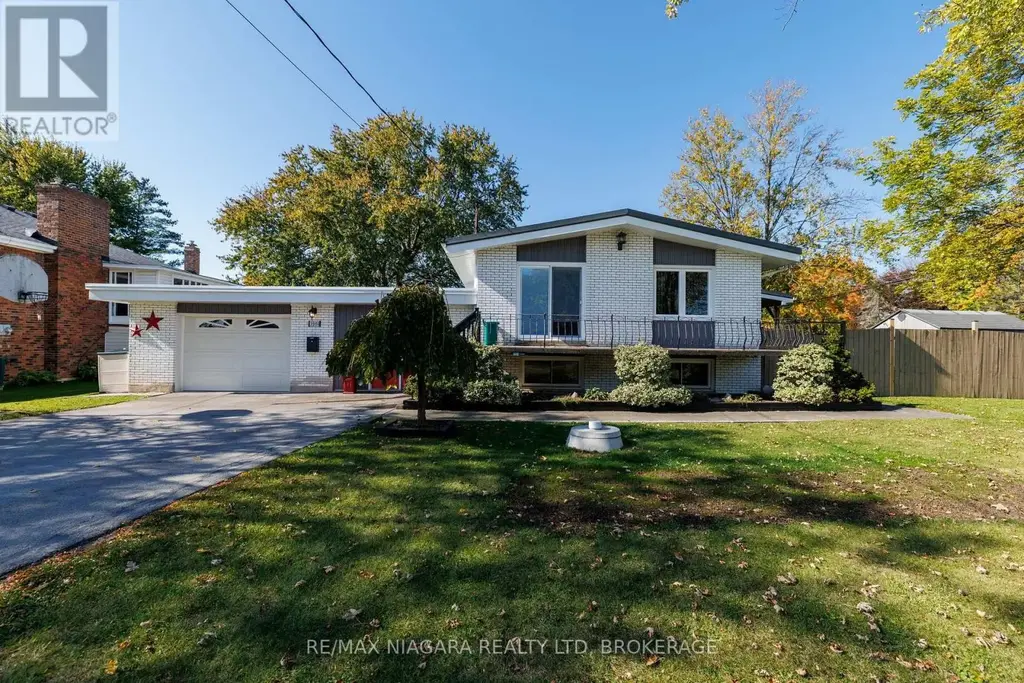 3984 Elm Street, Welland (Broadway)