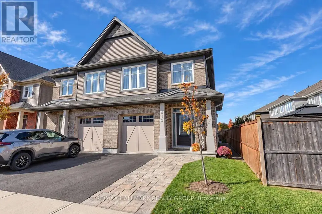 512 Vivera Place, Ottawa