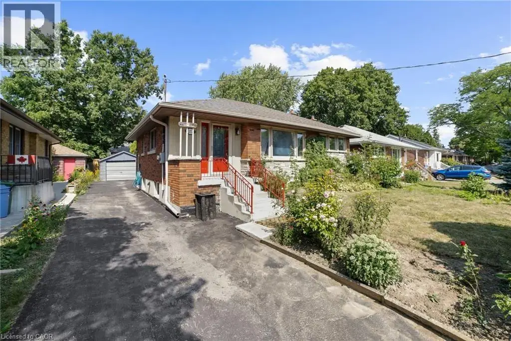 272 Upper Paradise Road, Hamilton