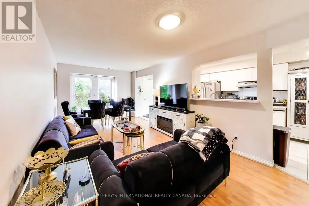 714 - 900 Steeles Avenue W, Vaughan (Lakeview Estates)