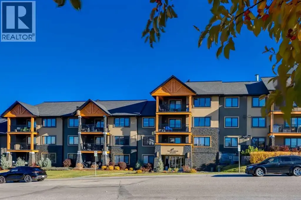 204, 103 Valley Ridge Manor Nw, Calgary
