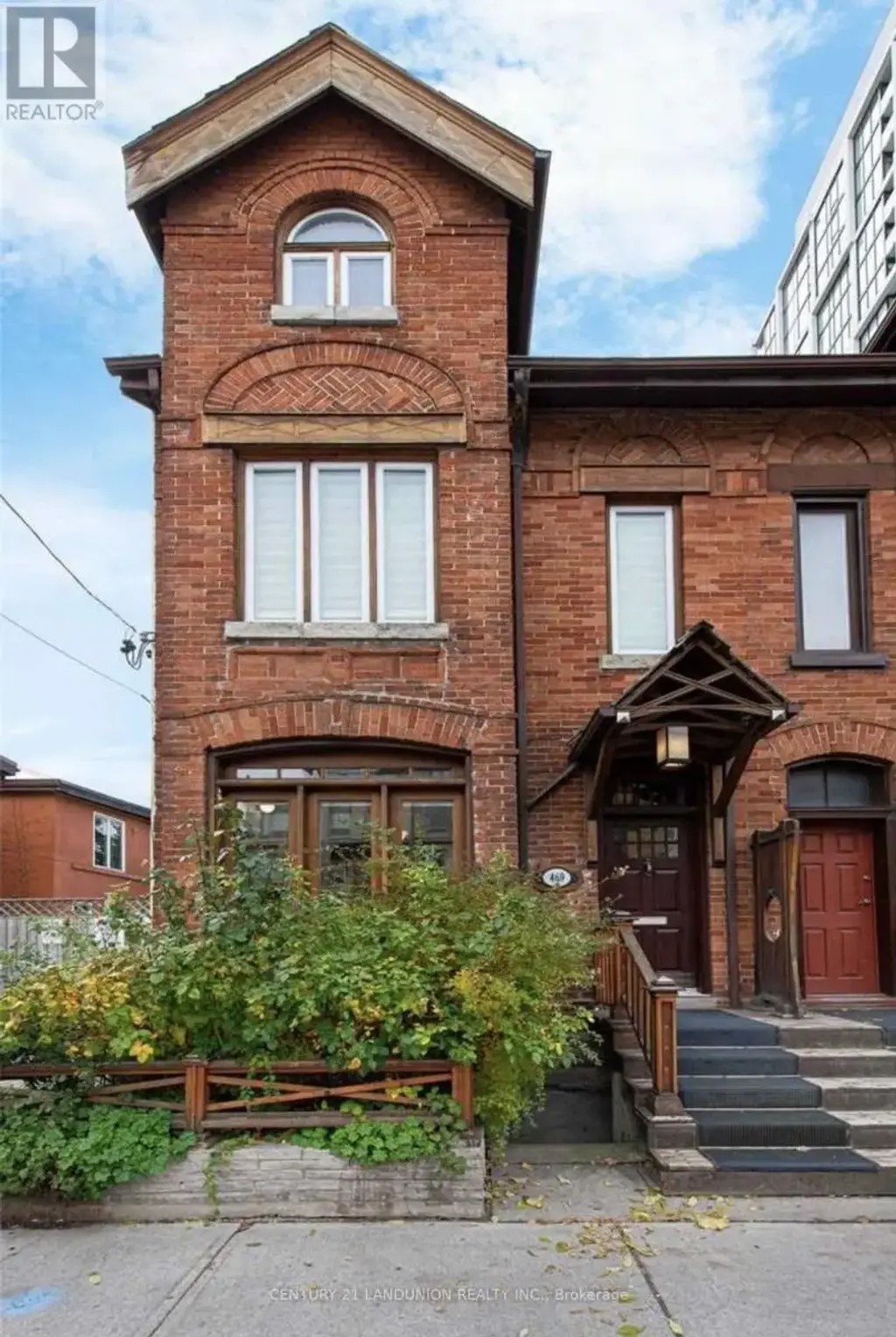 469 Richmond Street E, Toronto (Moss Park)