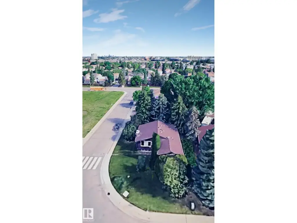 1923 56 St Nw, Edmonton