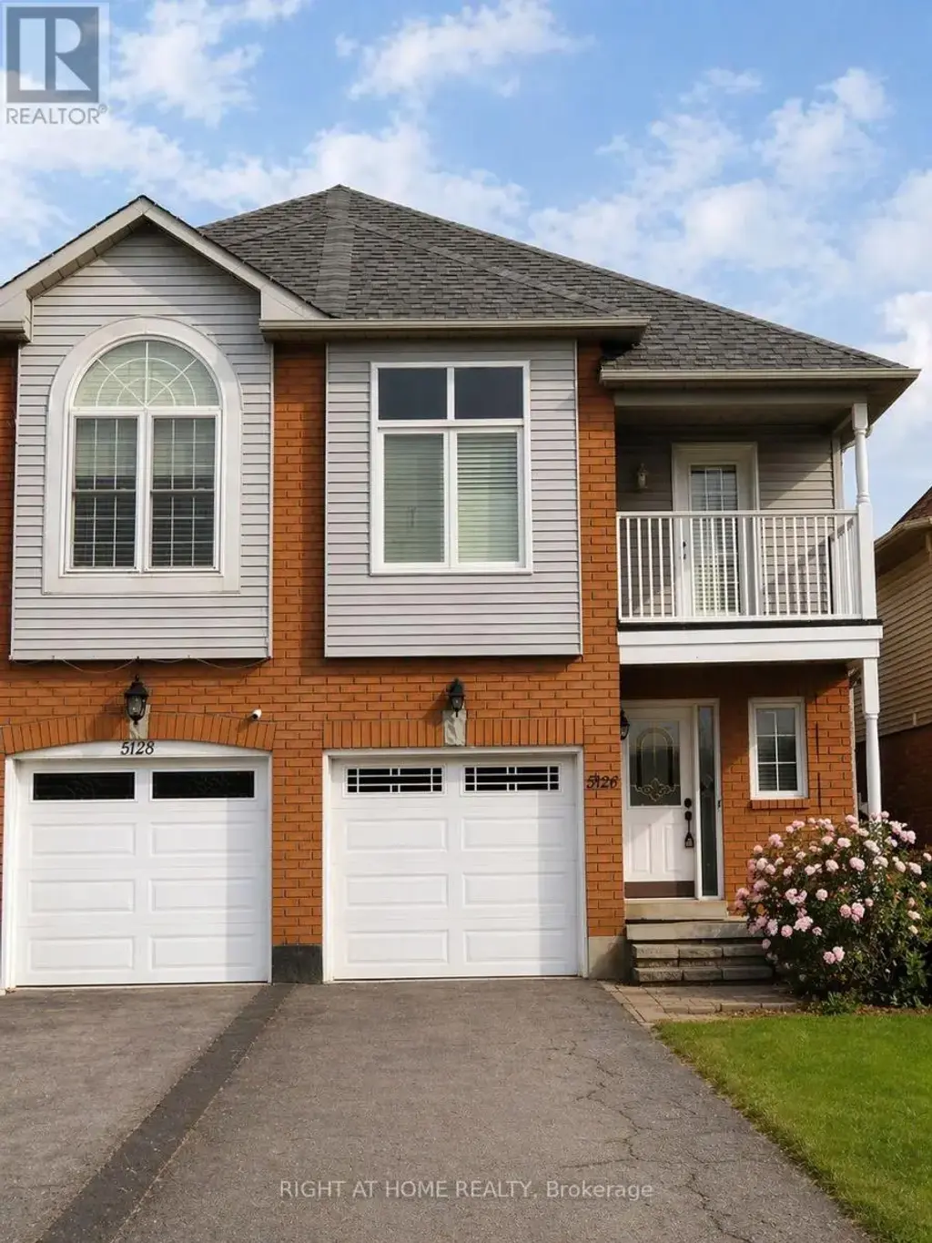5126 Des Jardines Drive, Burlington (Uptown)