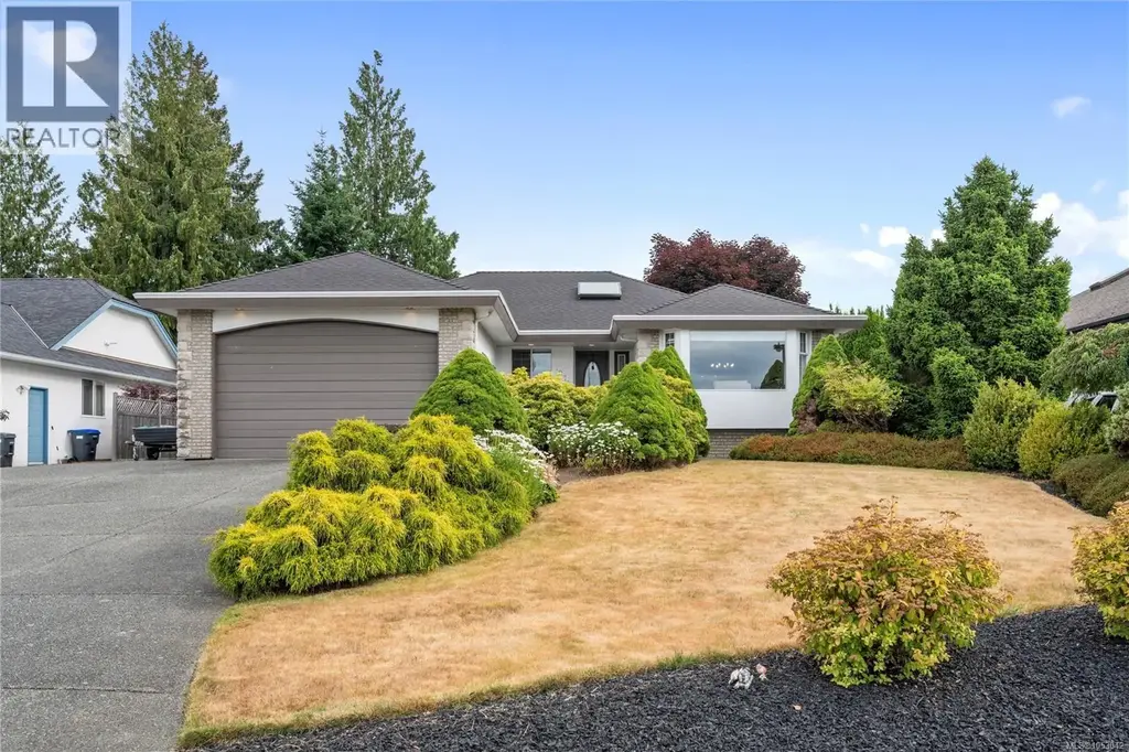 1072 Roberton Blvd, Parksville